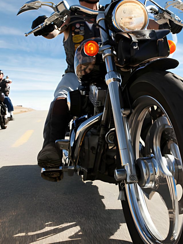 Pain Points of the Bike Rider, Riding Moto