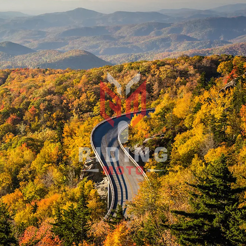 WEEKEND TRIP FOR MOTORCYCLE ENTHUSIASTS 2 Blue Ridge Parkway, North Carolina to Virginia
