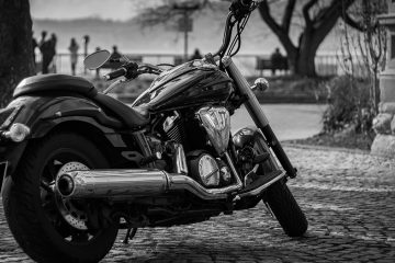 Choosing Your First Motorcycle - a Complete Guide