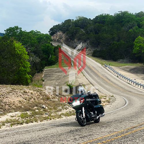 WEEKEND TRIP FOR MOTORCYCLE ENTHUSIASTS 3 Hill Country Run: Texas Twists