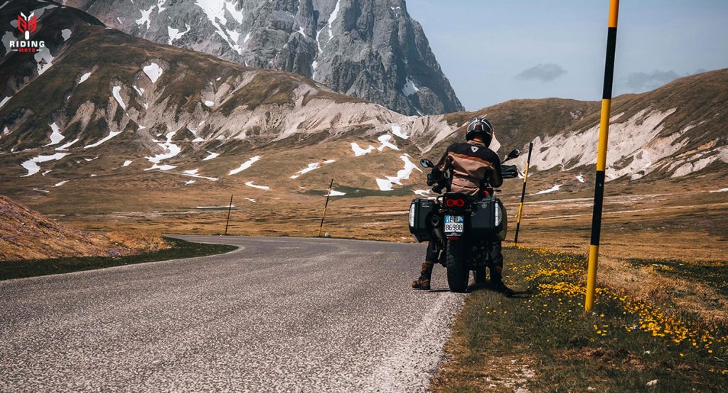 The Ultimate Guide to RidingMoto: Your All-in-One Companion for Motorcycle Adventures 1 How 'RidingMoto' Enhances Advanced Riding Skills