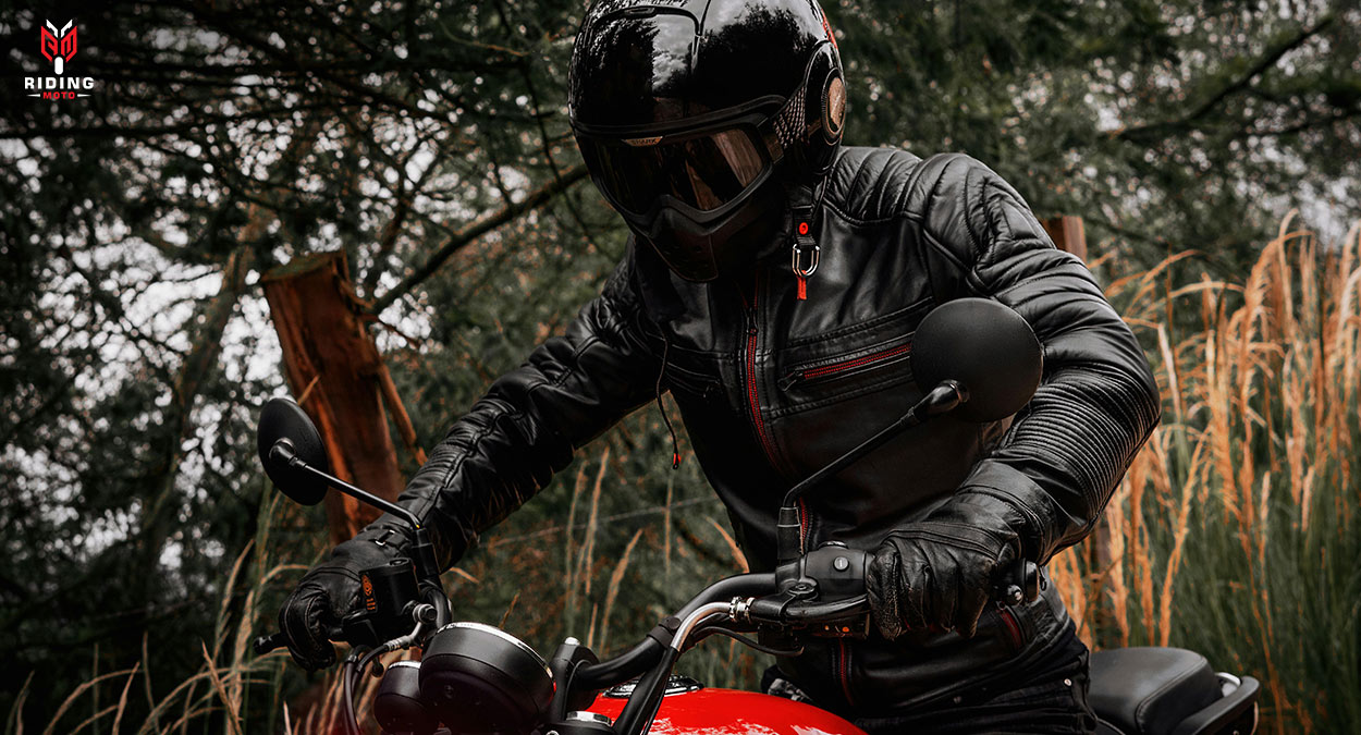 Must have Accessories for Motorcycle Riders