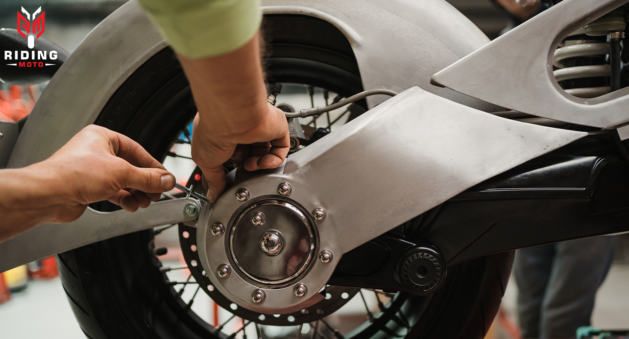 How to Clean and Lubricate Your Motorcycle Chain Properly