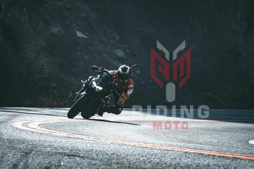 Using 'RidingMoto' to Track Maintenance Schedules