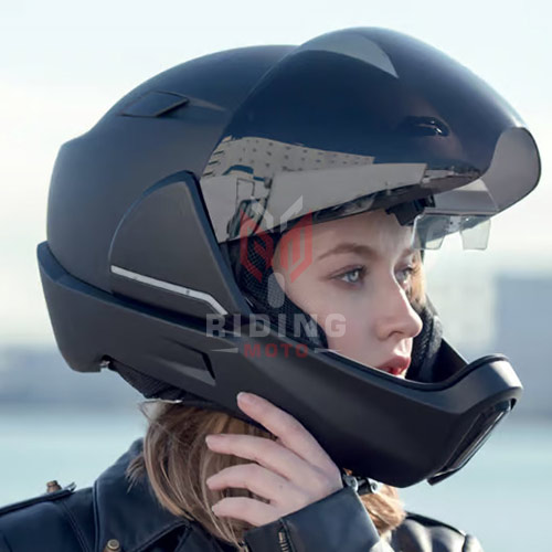 Motorcycle Helmet Maintenance 