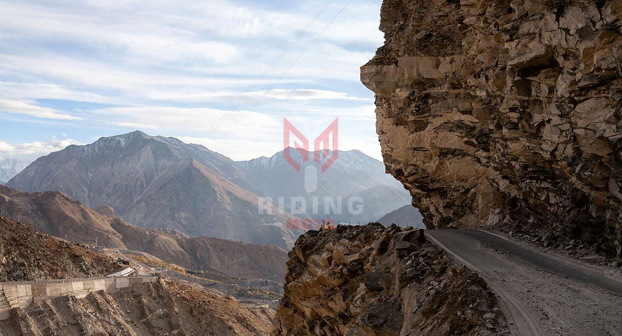 How RidingMoto Helps You Avoid Dangerous Routes